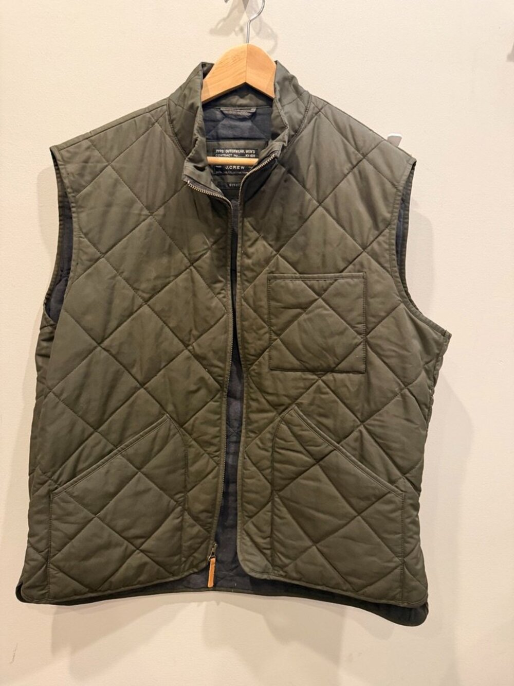J.Crew Quilted Vest — Men's XL, Olive